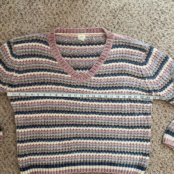 Soft Spring Sweater - Picture 8 of 12